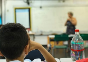 Prova Nacional Docente tem adesão de mais de 2 mil redes de ensino