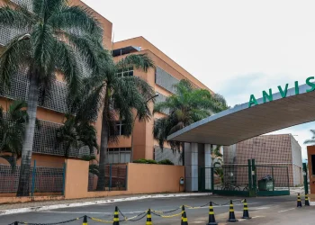 Anvisa suspende venda de produtos médicos irregulares