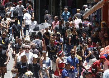 Consumidores podem renegociar dívidas bancárias até 31 de agosto