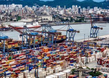 Brasil vê avanço com EUA, mas mantém etanol fora da negociação