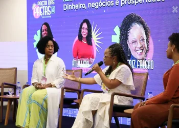 Encontro no Rio debate papel da mulher preta em postos de decisão