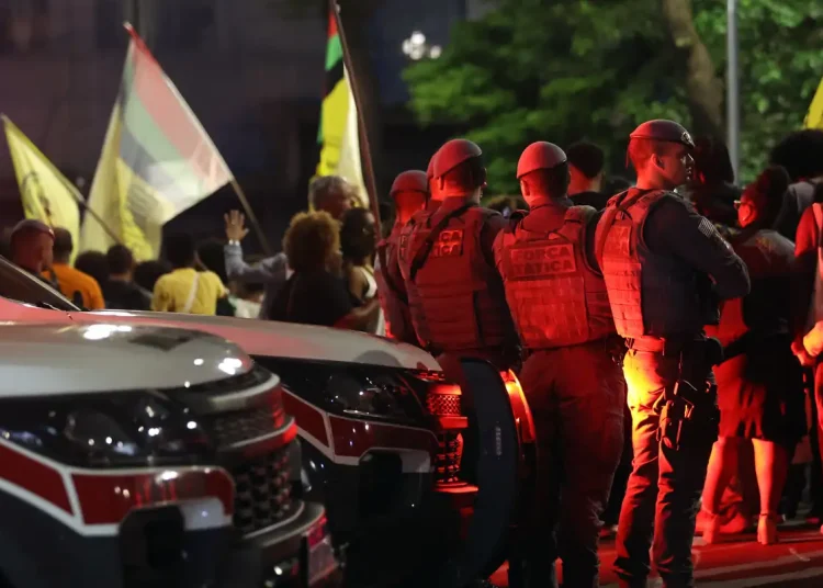 Envolvimento de policiais em tiroteios bate recorde em 2026