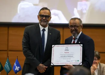 Risco de disseminação do Ebola pelo mundo é baixo, diz Tedros Adhanom