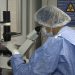 Saiba como cientistas “curaram” pacientes infectados com HIV