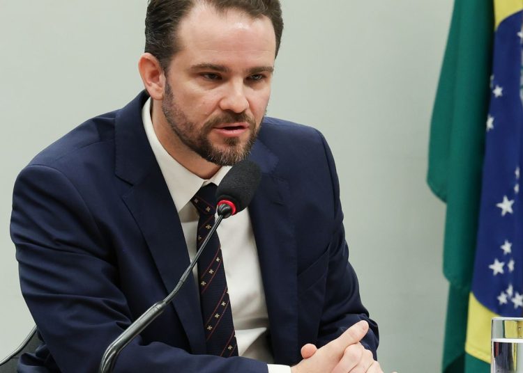 Fazenda libera empréstimo com aval da União de R$ 12,9 bilhões