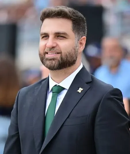 Pesquisa Vetor Arrow: Wladimir Garotinho em 5º para deputado federal