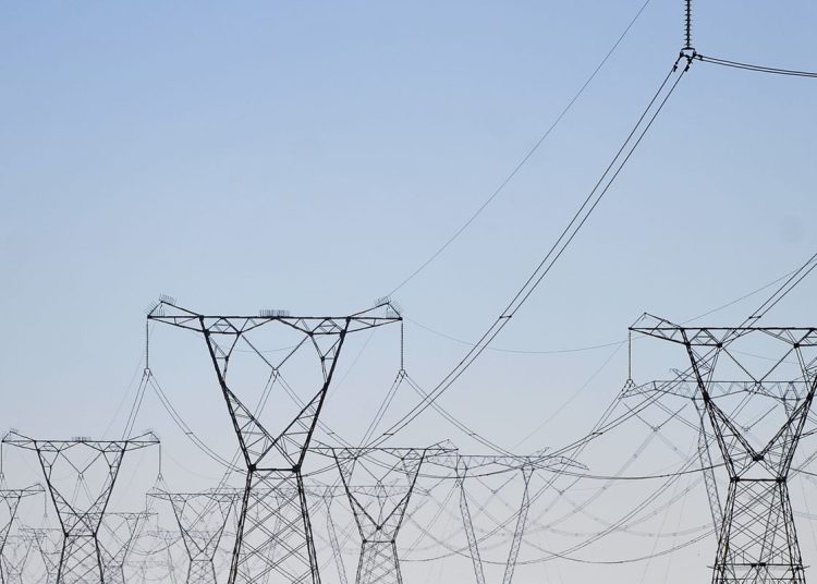 ONS suspende geração excedente de energia pela segunda vez no ano
