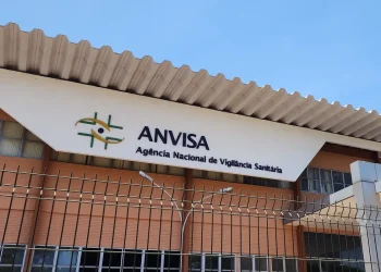 Cosméticos sem registro têm fabricação e venda proibidas pela Anvisa