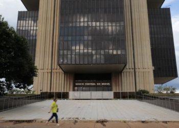 Banco Central estuda interligar Pix com sistemas de outros países