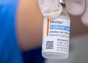 Anvisa e Roche cancelam registro de Elevidys para doença rara