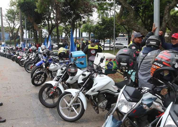 Produção de motos tem melhor mês de julho da história, diz Abraciclo
