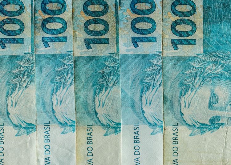 Grupo de bets deve pagar R$ 300 milhões em imposto sonegado, diz Fisco