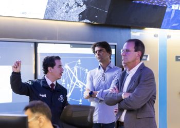 Paes promete espalhar câmeras inteligentes e barreiras digitais por todo o Estado do Rio