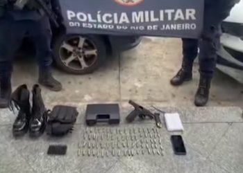 PM apreende arma que teria sido usada em homicídio na praia do Farol