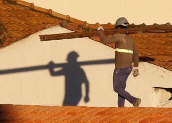 Orçamento de 2027 prevê R$ 133,8 bilhões em investimentos