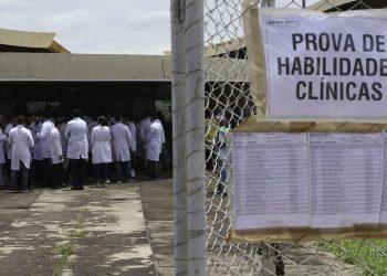 Revalida 2026/2: prazo de envio de diploma médico termina dia 19