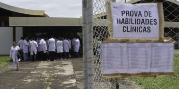 Revalida 2026/2: prazo de envio de diploma médico termina dia 19