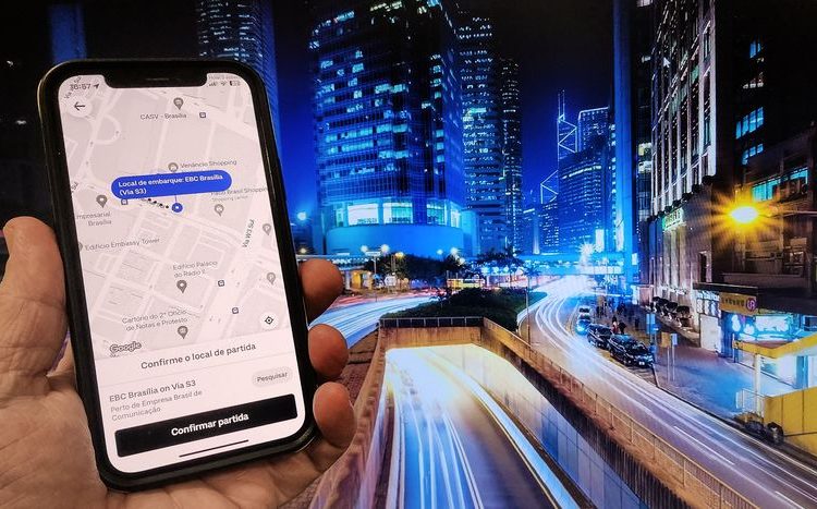 Apenas 1 em cada 5 motociclistas de app tem cobertura previdenciária