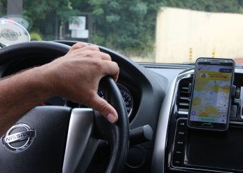 Conselho regulamenta crédito para taxistas e motoristas de aplicativo