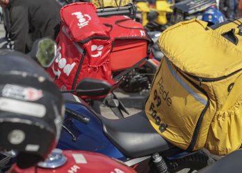 Brasil tem 2 milhões de pessoas que trabalham por meio de aplicativos
