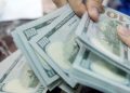 Dólar sobe 1,15% e fecha a R$ 5,09 em dia de cautela