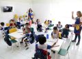 Flávio quer escolas militares; Lula propõe ampliar educação integral