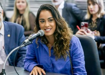Ana Paula Mendes atribui eleição à confiança dos telespectadores: “Não tive apoio de nenhum prefeito”