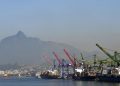 Previsão de superávit comercial de 2026 cai para US$ 84,4 bilhões