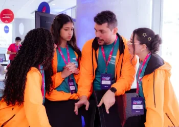 Estudantes desenvolvem plataformas para combater a desinformação