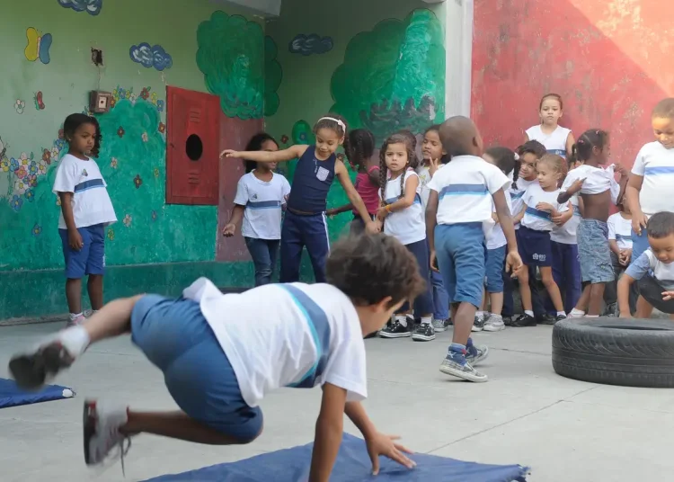 Escolas públicas têm até sábado para regularizar pendências com FNDE