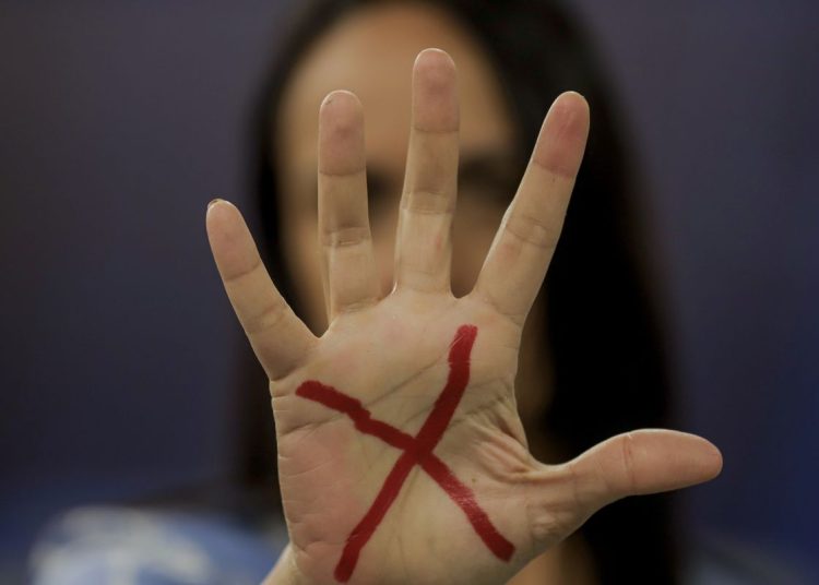 Operação prende mais de 57 mil acusados de violência contra mulheres